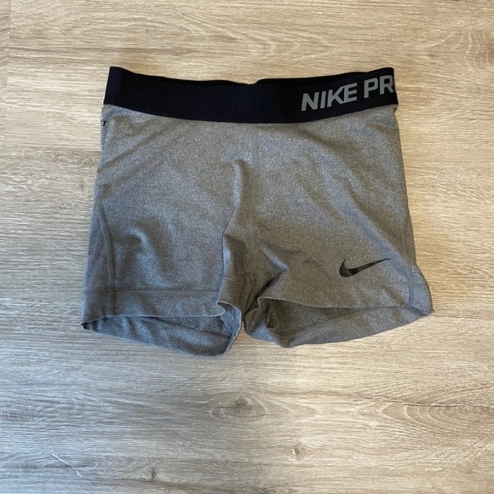Grey Nike Pro Active Wear Shorts